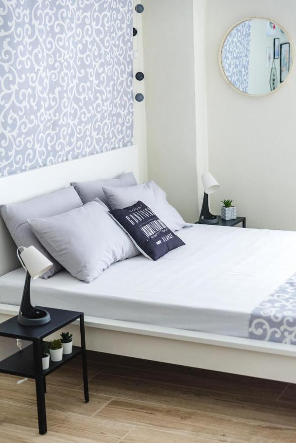 Sea Breeze Vibes Apartment Nea Peramos  Exterior photo