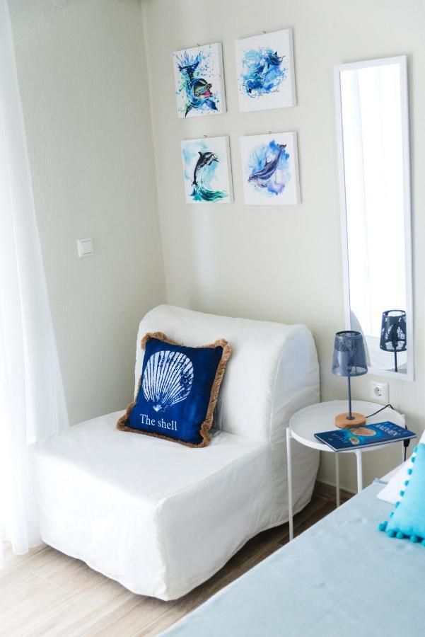 Sea Breeze Vibes Apartment Nea Peramos  Exterior photo