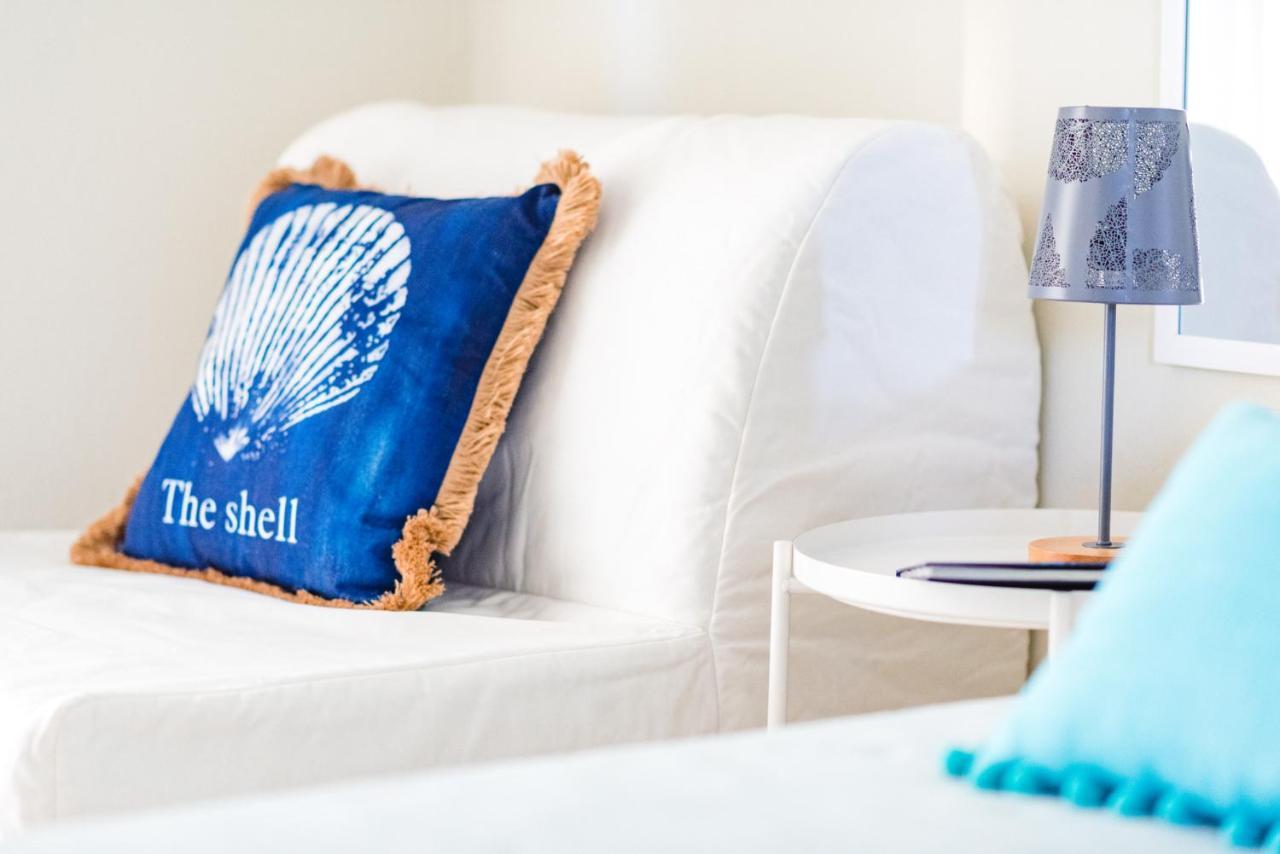 Sea Breeze Vibes Apartment Nea Peramos  Exterior photo